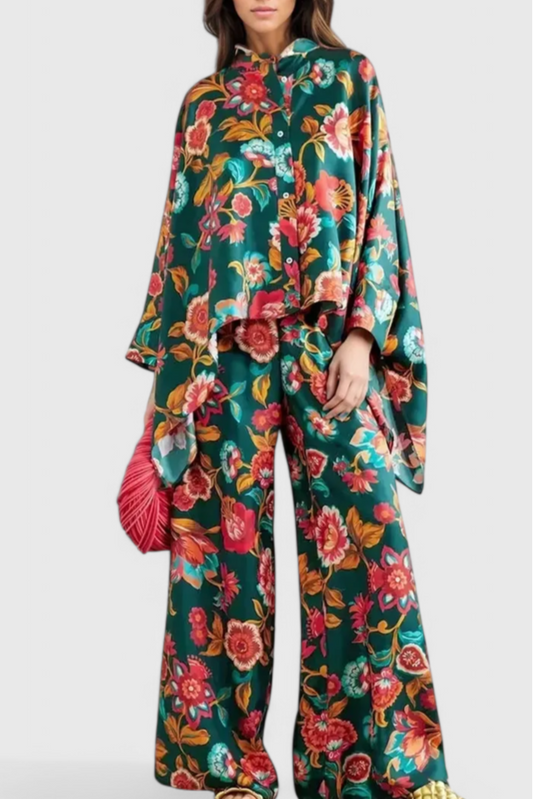 Filipa Conjunto Floral en Verde Oliva con Mangas Murciélago