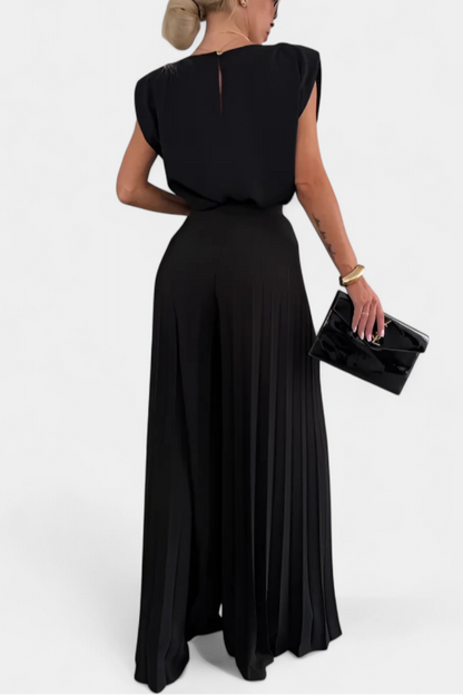 Liora Conjunto de Dos Piezas con Top Estructurado y Pantalón Plisado