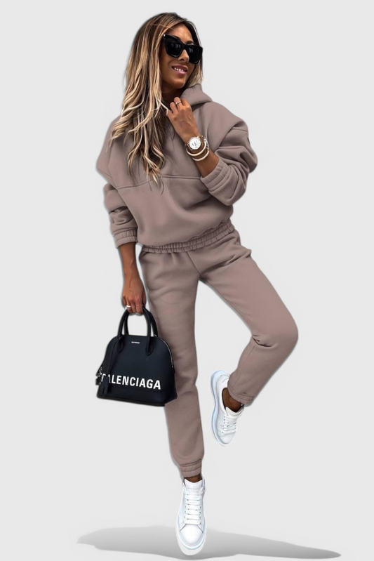 Tahlia Conjunto de Jogging de Dos Piezas para un Estilo y Comodidad Sin Esfuerzo
